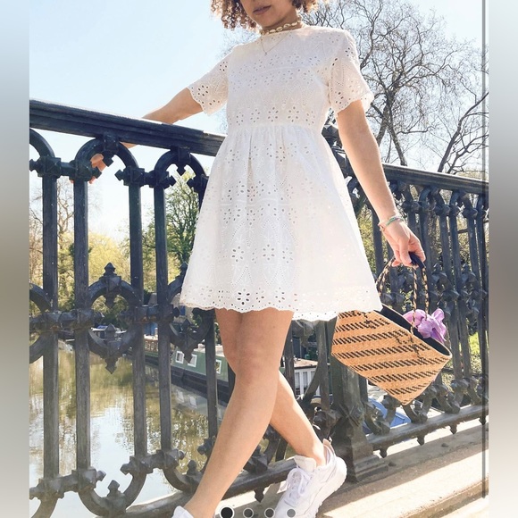 Urban Threads broderie anglaise mini dress in white, UK10 / US8 - Picture 2 of 5